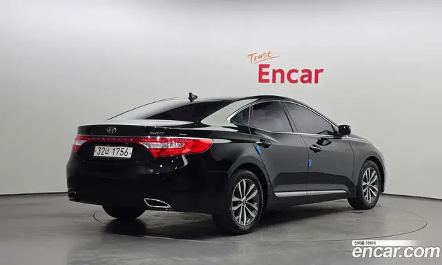 Hyundai Grandeur 2012 3.0 автомат (гидро), миниатюра 2 Hyundai Grandeur 2012 3.0 автомат (гидро), миниатюра 2
