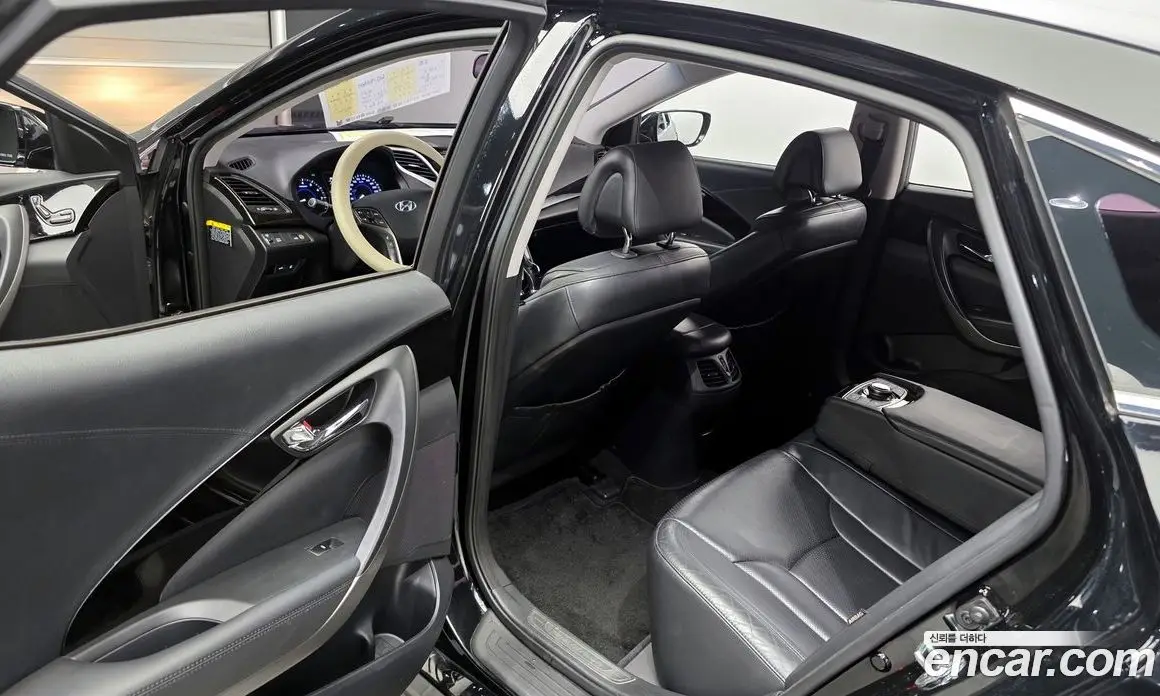 Hyundai Grandeur 2012 3.0 автомат (гидро), фото 11 Hyundai Grandeur 2012 3.0 автомат (гидро), фото 11