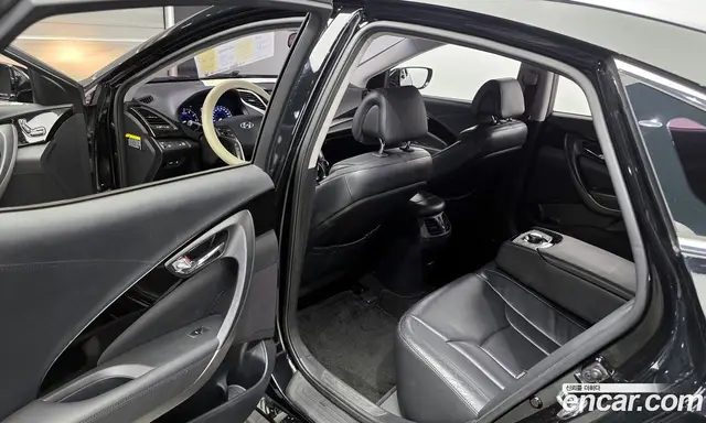 Hyundai Grandeur 2012 3.0 автомат (гидро), миниатюра 11 Hyundai Grandeur 2012 3.0 автомат (гидро), миниатюра 11