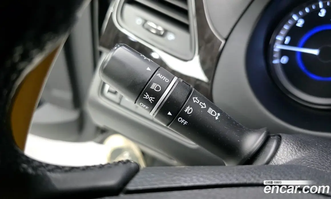Hyundai Grandeur 2012 3.0 автомат (гидро), фото 16 Hyundai Grandeur 2012 3.0 автомат (гидро), фото 16