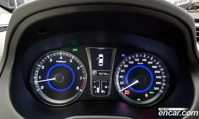 Hyundai Grandeur 2012 3.0 автомат (гидро), миниатюра 8 Hyundai Grandeur 2012 3.0 автомат (гидро), миниатюра 8