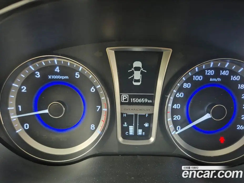 Hyundai Grandeur 2014 3.0 автомат (гидро), фото 14
