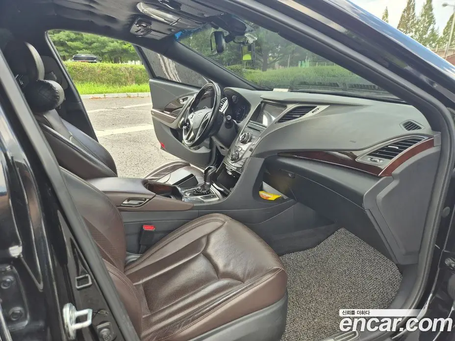 Hyundai Grandeur 2014 3.0 автомат (гидро), фото 6