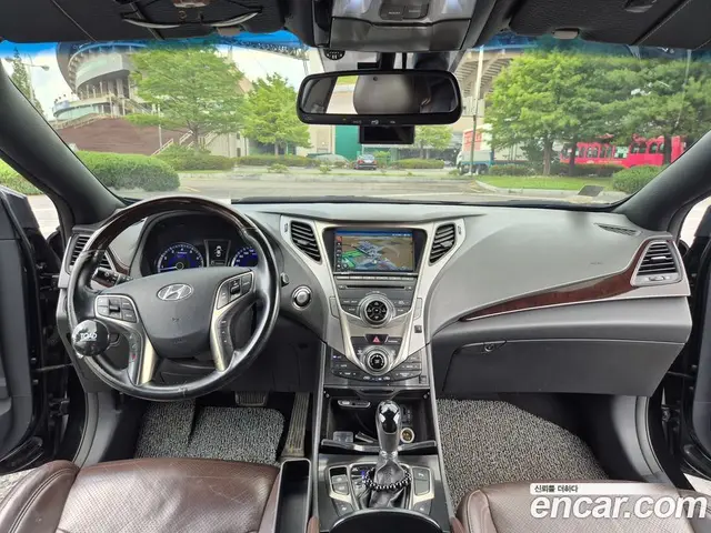 Hyundai Grandeur 2014 3.0 автомат (гидро), миниатюра 9