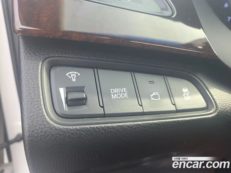 Hyundai Grandeur 2014 3.0 автомат (гидро), фото 14