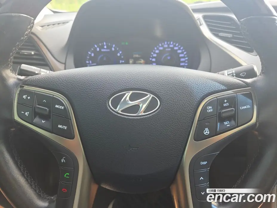 Hyundai Grandeur 2014 3.0 автомат (гидро), фото 15