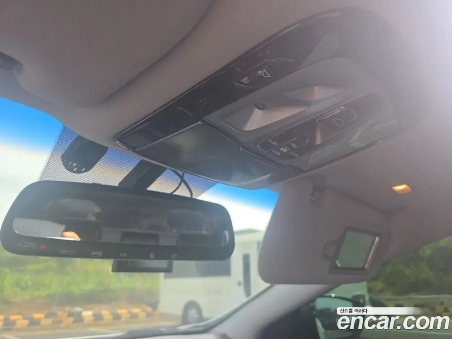 Hyundai Grandeur 2014 3.0 автомат (гидро), фото 20