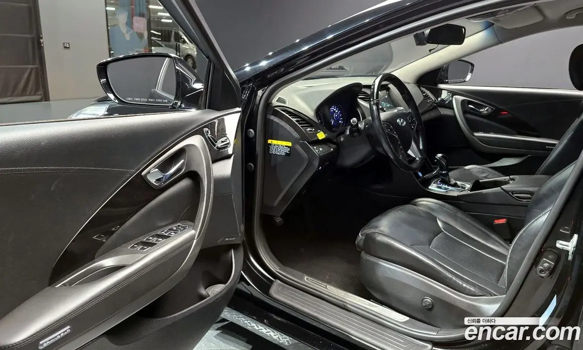 Hyundai Grandeur 2015 3.0 автомат (гидро), фото 13 Hyundai Grandeur 2015 3.0 автомат (гидро), фото 13