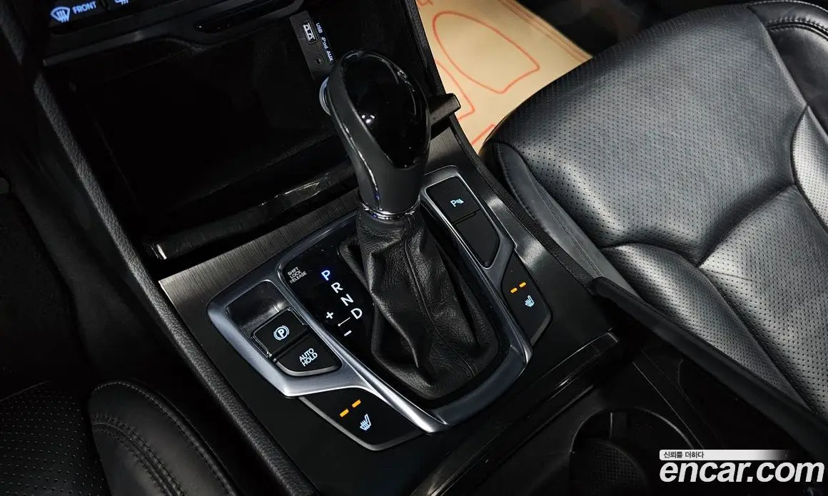 Hyundai Grandeur 2016 2.4 автомат (гидро), фото 12