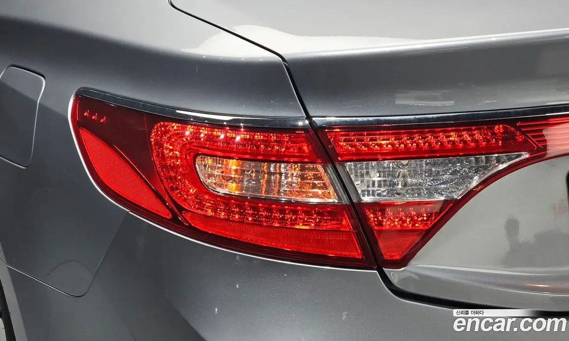Hyundai Grandeur 2016 2.4 автомат (гидро), фото 9