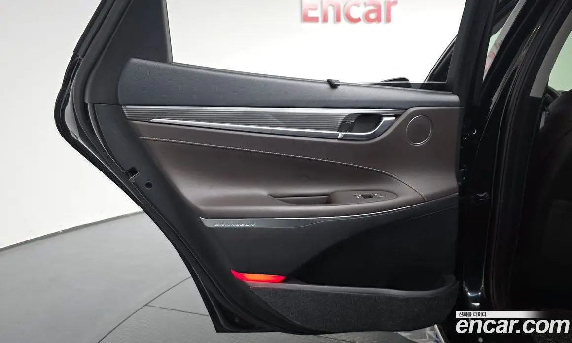 Hyundai Grandeur 2019 2.4 автомат (гидро), фото 14 Hyundai Grandeur 2019 2.4 автомат (гидро), фото 14