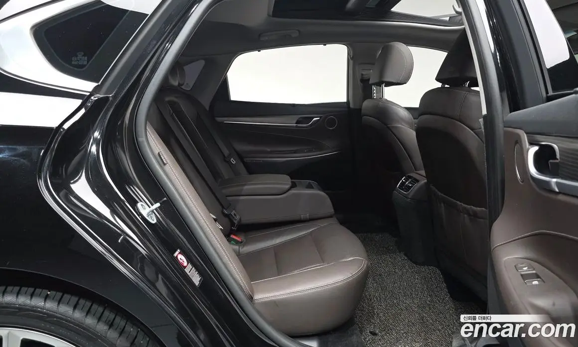 Hyundai Grandeur 2019 2.4 автомат (гидро), фото 16 Hyundai Grandeur 2019 2.4 автомат (гидро), фото 16