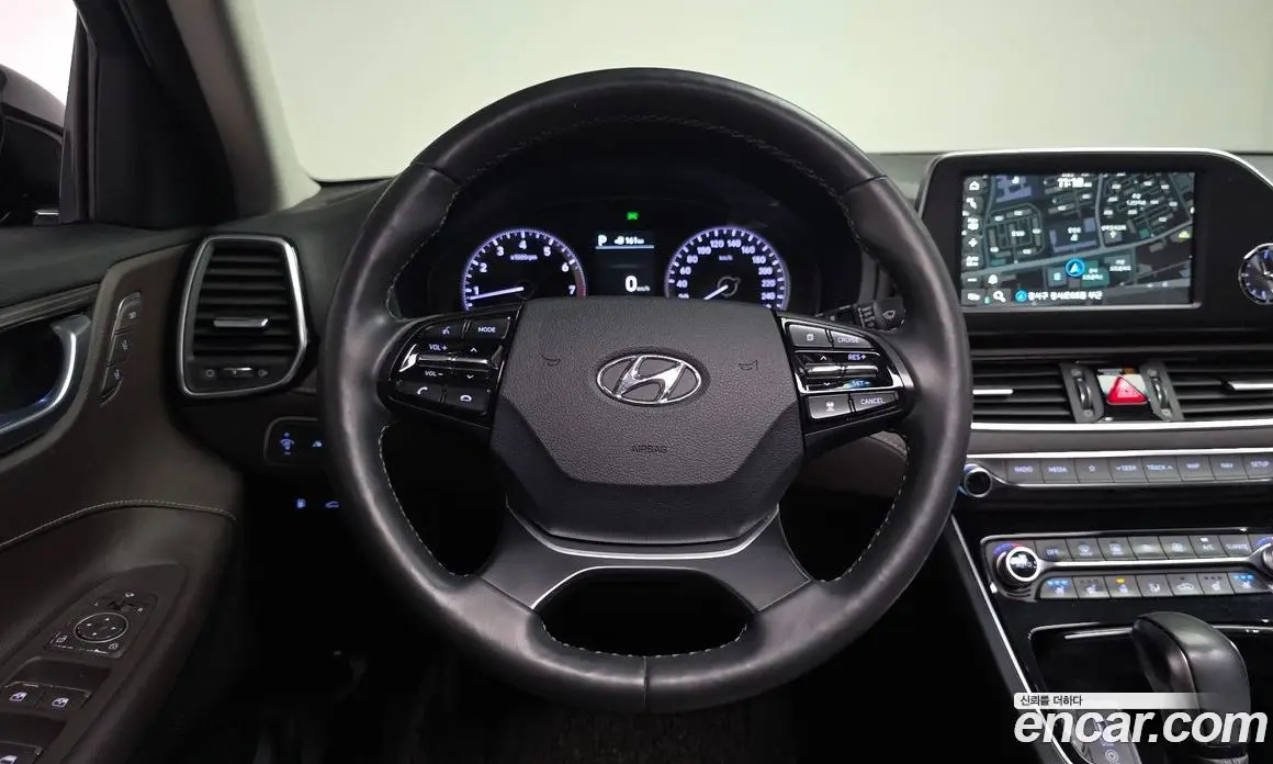 Hyundai Grandeur 2019 2.4 автомат (гидро), фото 17 Hyundai Grandeur 2019 2.4 автомат (гидро), фото 17