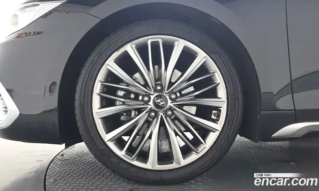 Hyundai Grandeur 2019 2.4 автомат (гидро), миниатюра 4 Hyundai Grandeur 2019 2.4 автомат (гидро), миниатюра 4