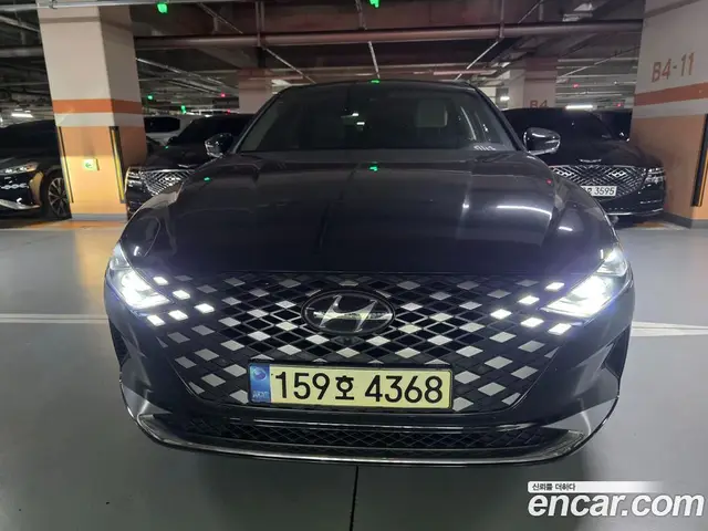Hyundai Grandeur 2022 2.5 автомат (гидро), миниатюра 3 Hyundai Grandeur 2022 2.5 автомат (гидро), миниатюра 3