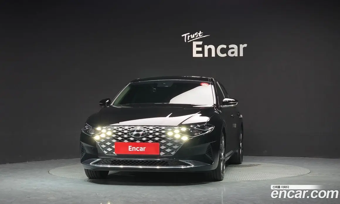 Hyundai Grandeur 2022 2.5 автомат (гидро), фото 3 Hyundai Grandeur 2022 2.5 автомат (гидро), фото 3