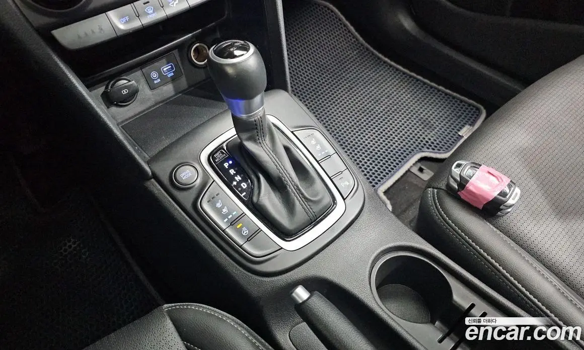 Hyundai Kona 2019 1.6 автомат (гидро), фото 12 Hyundai Kona 2019 1.6 автомат (гидро), фото 12
