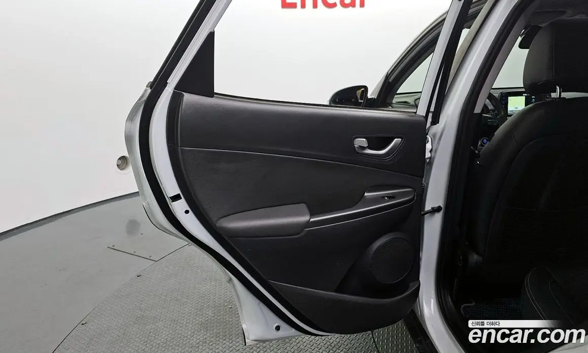 Hyundai Kona 2019 1.6 автомат (гидро), фото 15 Hyundai Kona 2019 1.6 автомат (гидро), фото 15