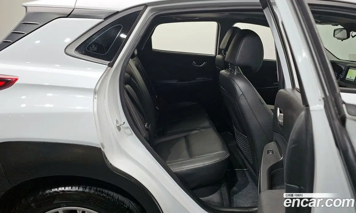 Hyundai Kona 2019 1.6 автомат (гидро), фото 18 Hyundai Kona 2019 1.6 автомат (гидро), фото 18