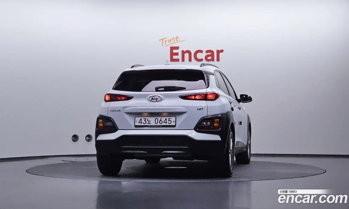 Hyundai Kona 2019 1.6 автомат (гидро), фото 4 Hyundai Kona 2019 1.6 автомат (гидро), фото 4