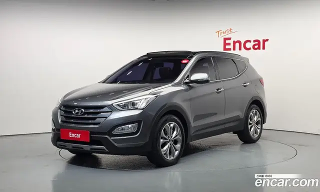 Hyundai Santa Fe, 2015, 157 190 км