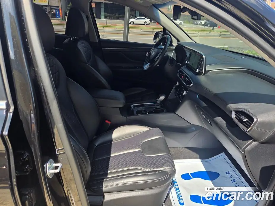 Hyundai Santa Fe 2018 2.0 автомат (гидро), фото 17