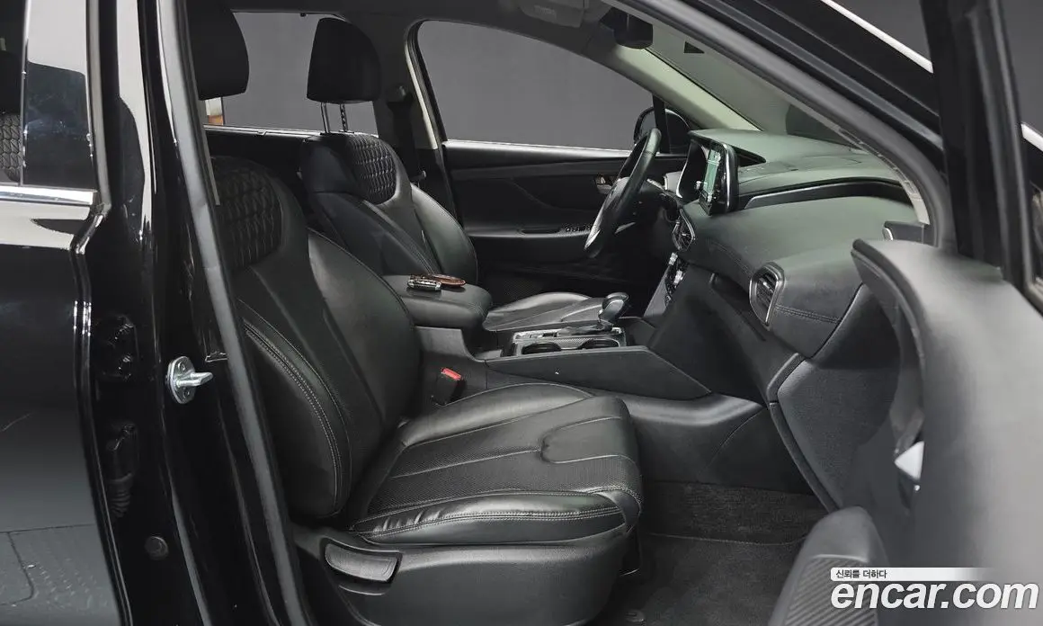 Hyundai Santa Fe 2018 2.0 автомат (гидро), фото 17