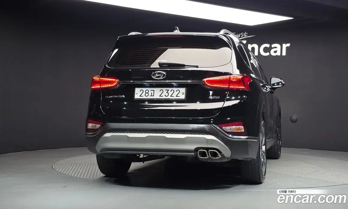 Hyundai Santa Fe 2018 2.0 автомат (гидро), фото 4