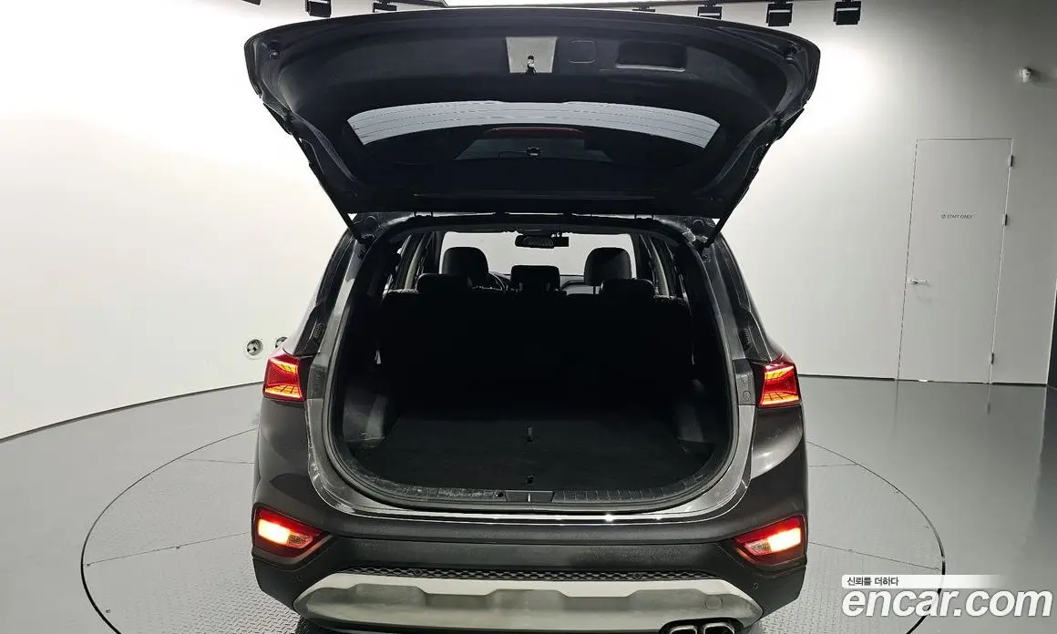 Hyundai Santa Fe 2018 2.0 автомат (гидро), фото 20
