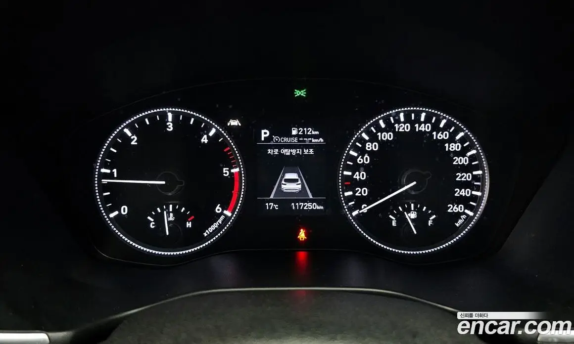 Hyundai Santa Fe 2018 2.0 автомат (гидро), фото 8