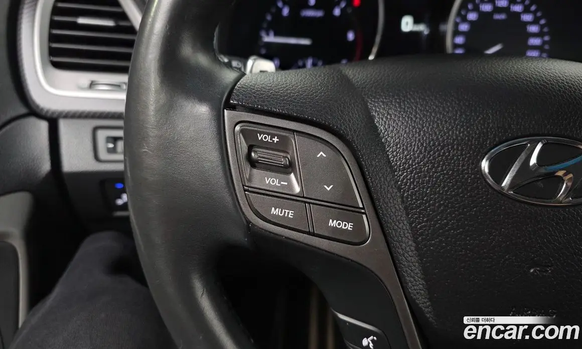 Hyundai Santa Fe 2018 2.2 автомат (гидро), фото 17
