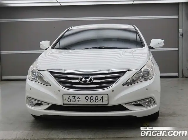 Hyundai Sonata 2013 2.0 автомат (гидро), миниатюра 2