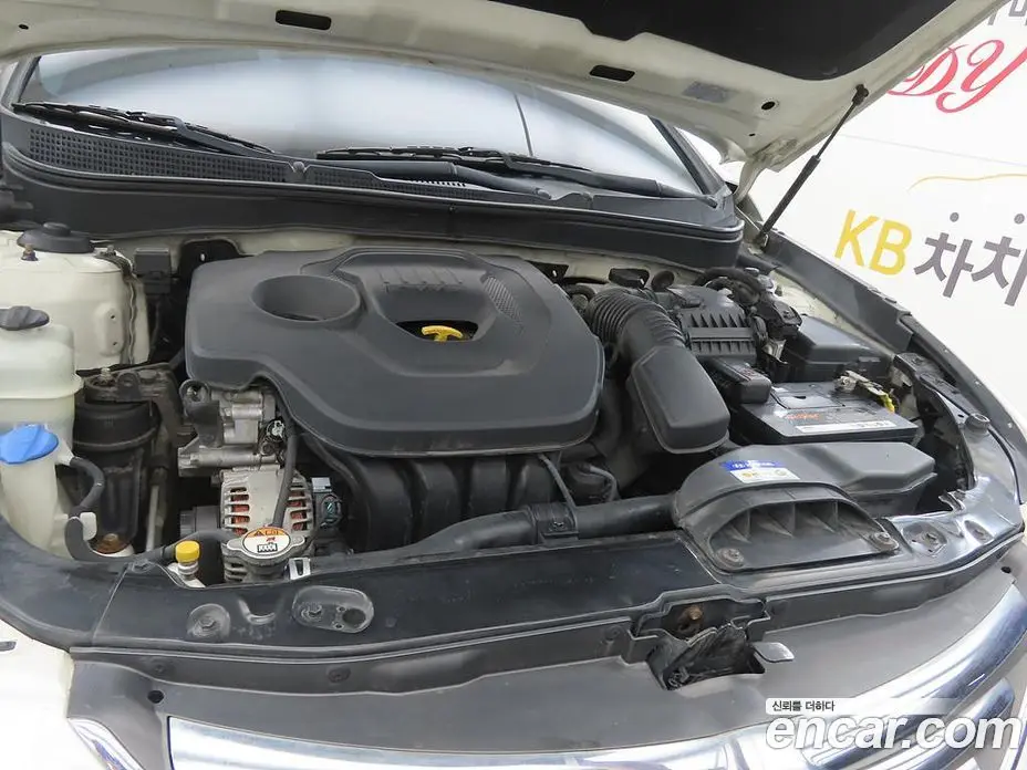 Hyundai Sonata 2013 2.0 автомат (гидро), фото 19