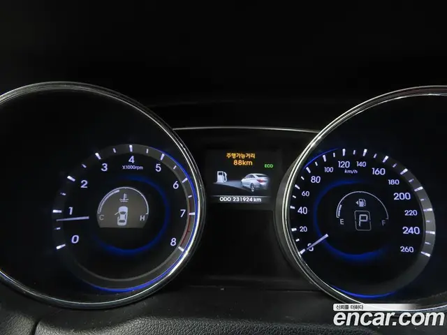 Hyundai Sonata 2013 2.0 автомат (гидро), миниатюра 9