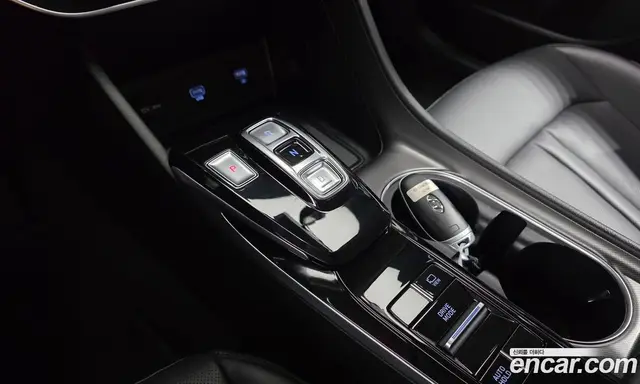 Hyundai Sonata 2023 2.0 автомат (гидро), миниатюра 12