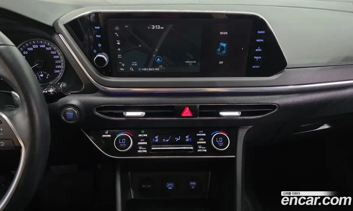 Hyundai Sonata 2023 2.0 автомат (гидро), фото 19