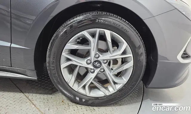 Hyundai Sonata 2023 2.0 автомат (гидро), миниатюра 7