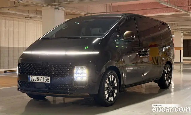 Hyundai Staria, 2024, 53 000 км