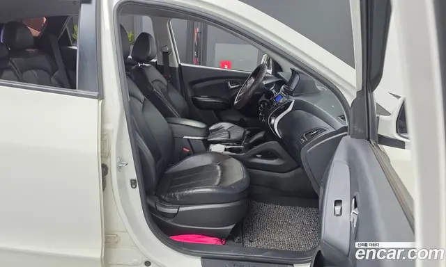 Hyundai Tucson 2013 2.0 автомат (гидро), миниатюра 11