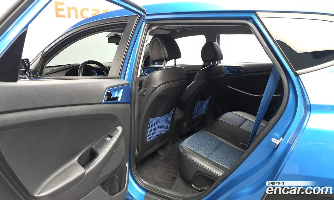 Hyundai Tucson 2015 1.7 автомат (гидро), фото 16 Hyundai Tucson 2015 1.7 автомат (гидро), фото 16