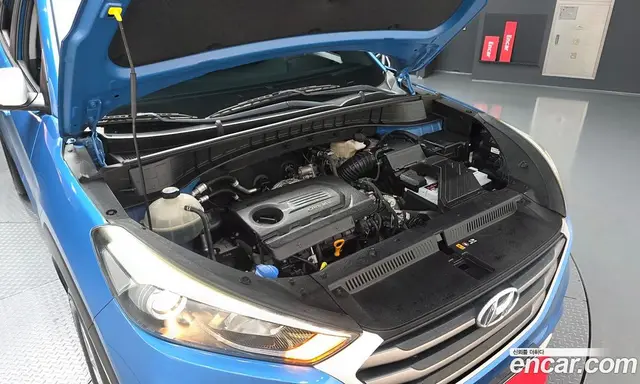 Hyundai Tucson 2015 1.7 автомат (гидро), миниатюра 6 Hyundai Tucson 2015 1.7 автомат (гидро), миниатюра 6
