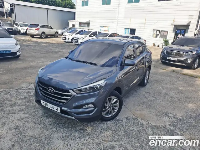 Hyundai Tucson 2015 2.0 автомат (гидро), миниатюра 4