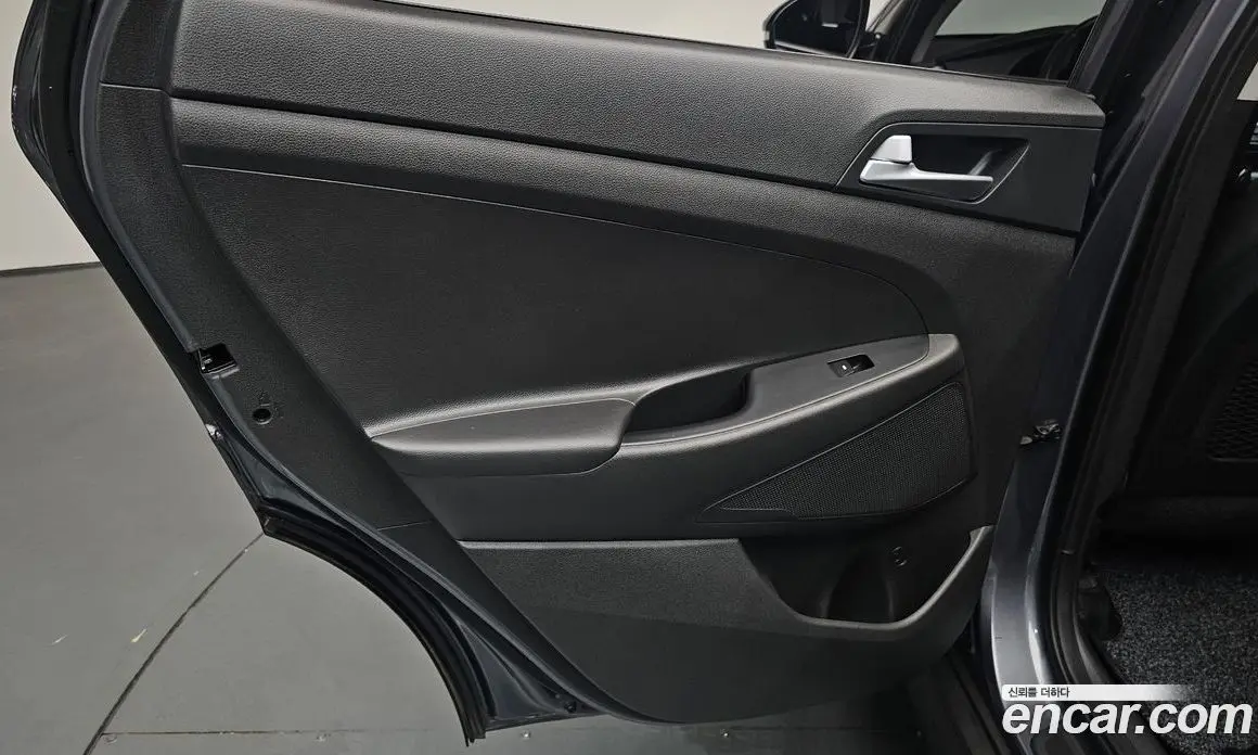Hyundai Tucson 2017 1.7 автомат (гидро), фото 14