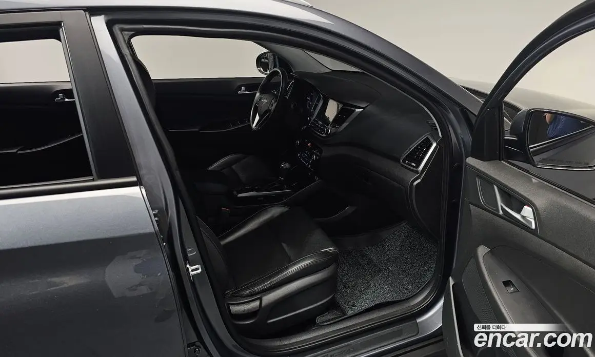 Hyundai Tucson 2017 1.7 автомат (гидро), фото 16