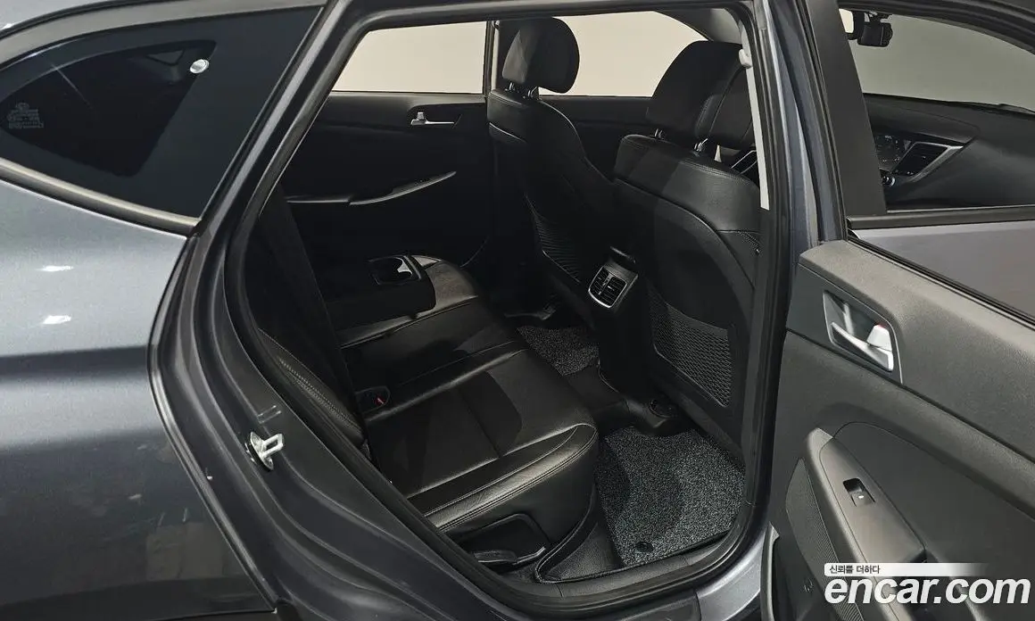 Hyundai Tucson 2017 1.7 автомат (гидро), фото 17