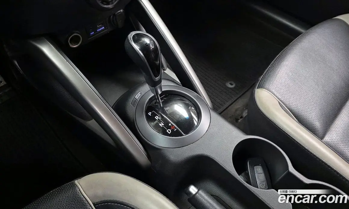 Hyundai Veloster 2013 1.6 автомат (гидро), фото 9
