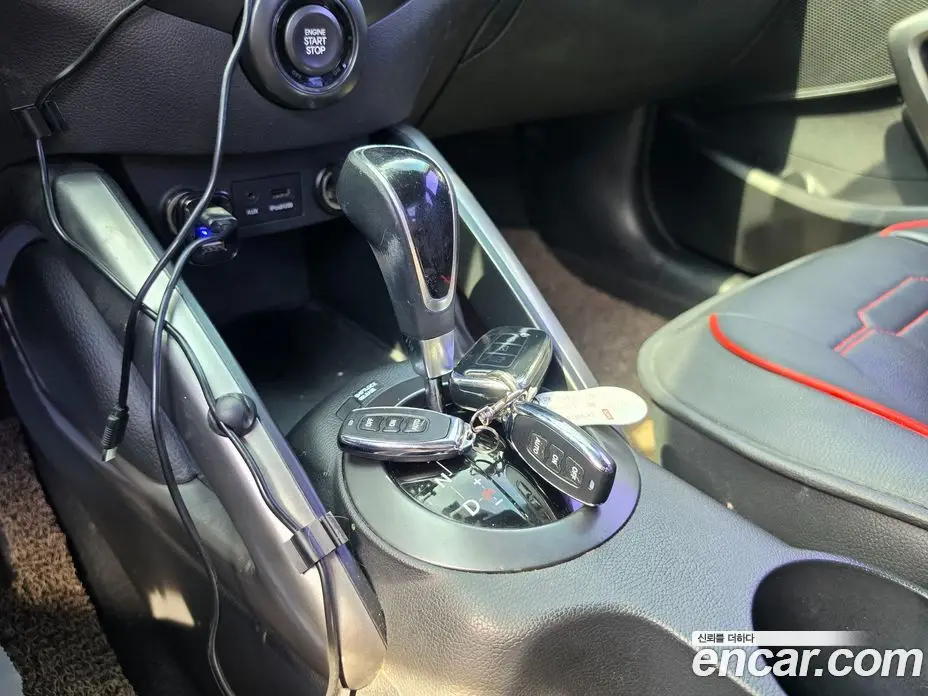 Hyundai Veloster 2013 1.6 автомат (гидро), фото 12