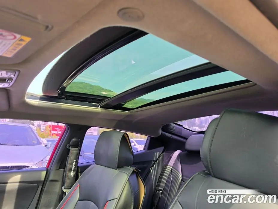 Hyundai Veloster 2013 1.6 автомат (гидро), фото 15