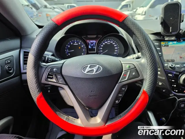 Hyundai Veloster 2013 1.6 автомат (гидро), миниатюра 9