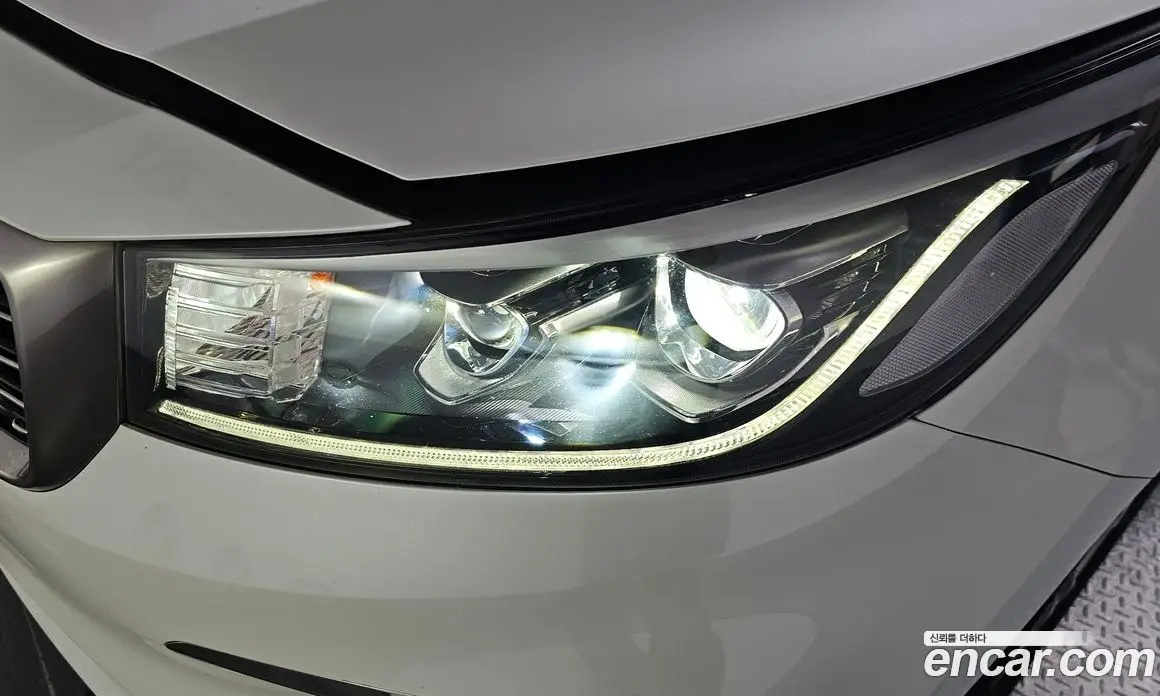 Kia Carnival 2018 2.2 автомат (гидро), фото 7 Kia Carnival 2018 2.2 автомат (гидро), фото 7